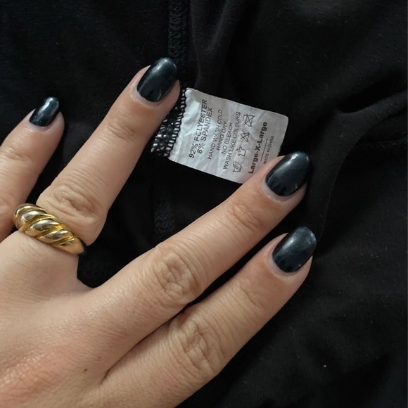 Soft Leggings - Picture 2 of 2